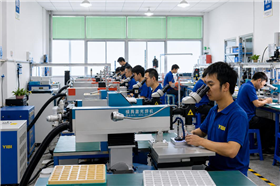 Laser welding machine